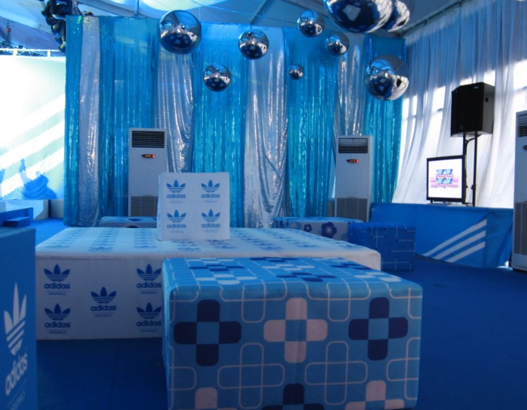 篷房租賃,篷房出租,倉(cāng)儲(chǔ)篷房,婚慶篷房,篷房廠(chǎng)家,篷房