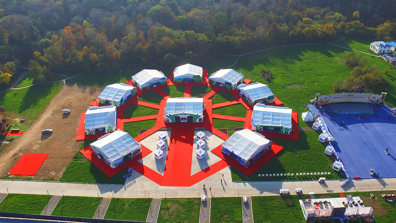 高山篷房 守護(hù)長白山極限征途｜為高海拔馬拉松提供堅實保障封面