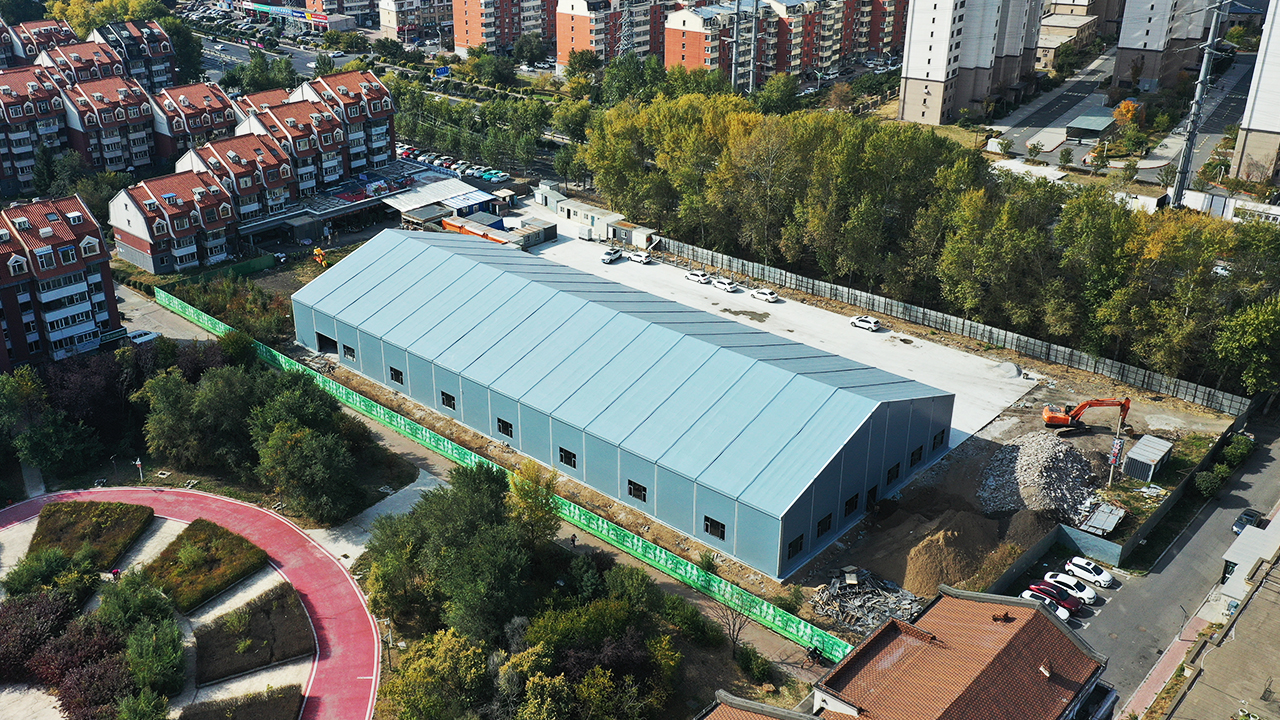 體育篷房?全天候?qū)I(yè)運動空間封面